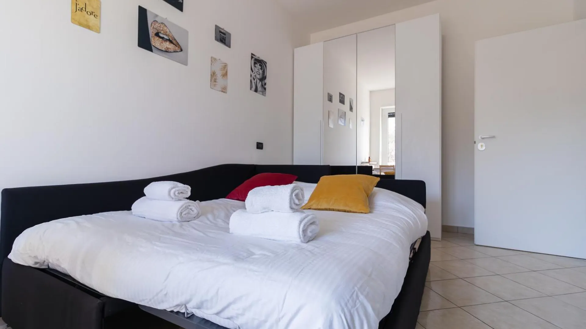 Apartment Abbiategrasso - Bocconi - 2 Camere Da Letto Milan